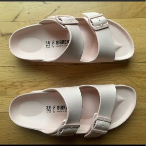 Birkenstock Arizona Eva in Rose Size 38/7-8